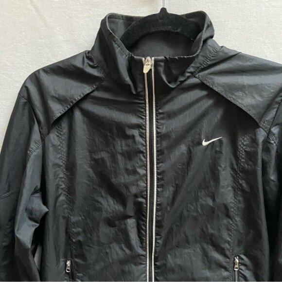 Nike lightweight kids zip up running warm up jacket Sz M (8-10yrs) - Picture 5 of 9
